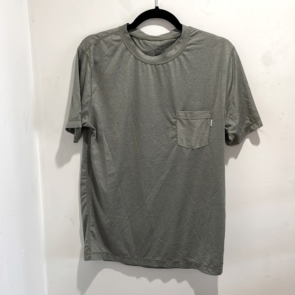 VUORI SIZE S TRADEWIND SHIRT